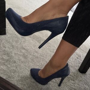 BCBG Elegant Navy Stiletto Heels